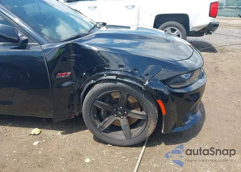 2023 Dodge Charger Scat Pack Widebody z USA, uszkodzony, nr VIN 2C3CDXGJ6PH671756